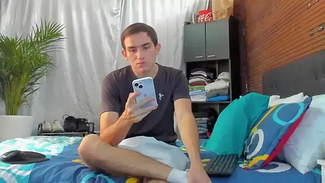 aaron_franco1_ from StripChat
