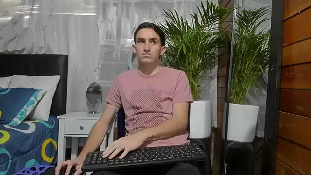 aaron_franco1_ from StripChat