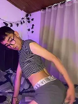 AaronBrown7 from StripChat