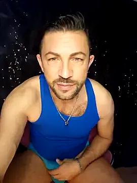 Aaronfire from StripChat
