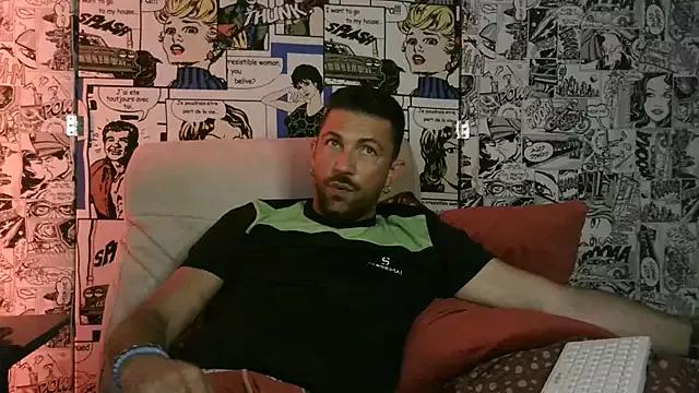 Aaronfire from StripChat