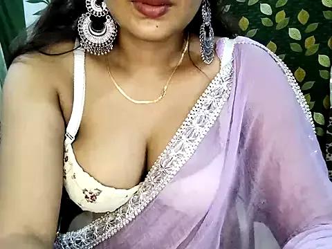 Aarvi_Arora from StripChat