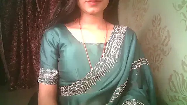 Aarya4u on StripChat 