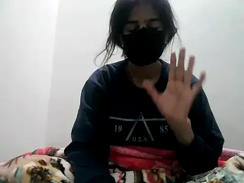 Aayusmatisharma on StripChat 