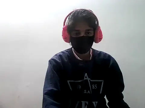 Aayusmatisharma on StripChat 