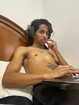 Abby_bella09 from StripChat