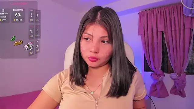abby_roux from StripChat is Freechat