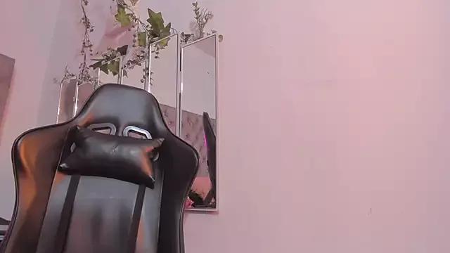 Abbyy_Saenz from StripChat