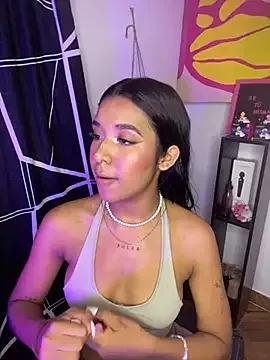 Abbyyoungs from StripChat