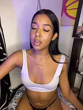 Abbyyoungs from StripChat