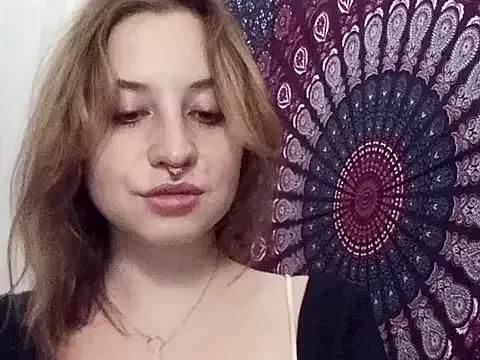 AdalynKiss from StripChat
