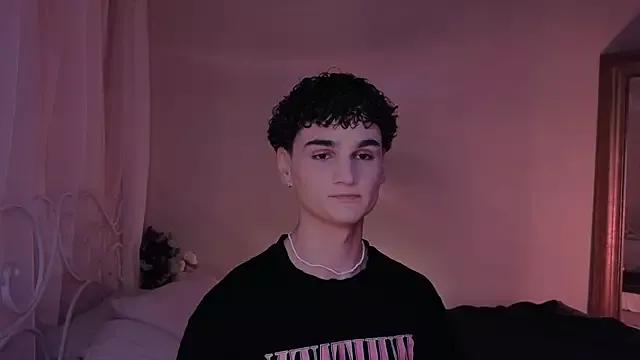 adam_21cm__ from StripChat