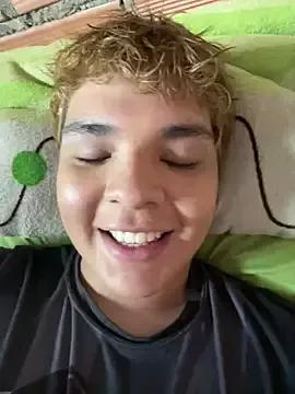 adam_angelssss from StripChat