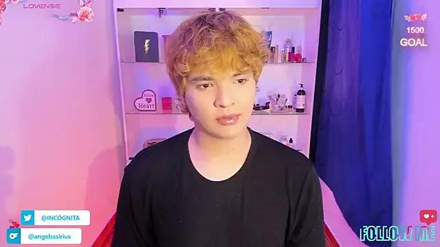 adam_angelssss from StripChat