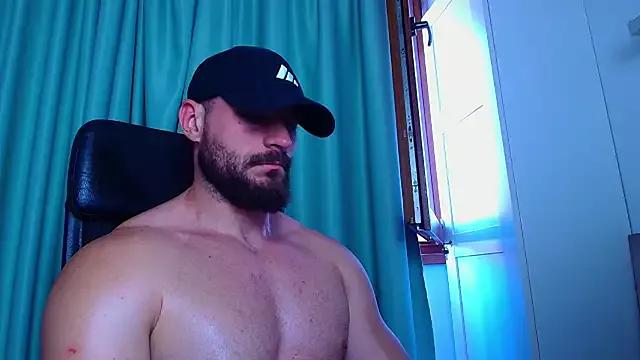 AdamJamesonn from StripChat