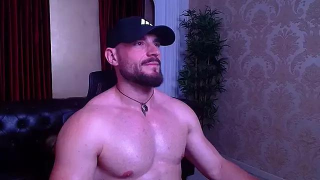 AdamJamesonn from StripChat