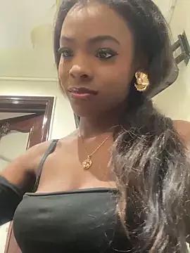 adaraSmiith from StripChat