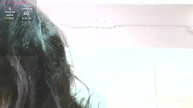 adaraSmiith from StripChat is Freechat