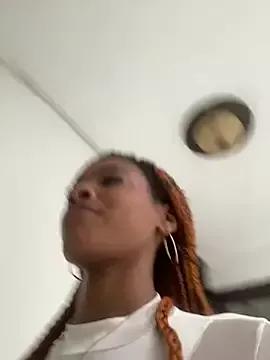 adaraSmiith from StripChat