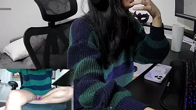 AdaSkye from StripChat