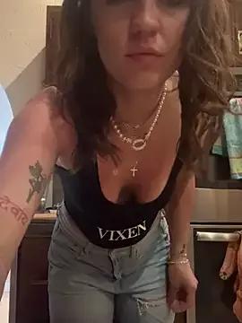 addictedtoari from StripChat