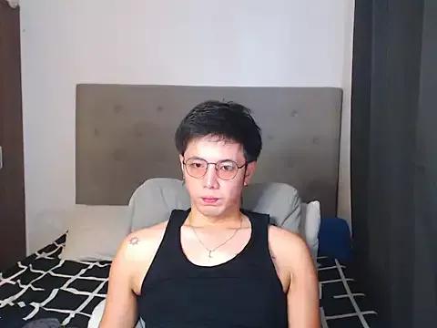 Addictiveboi from StripChat