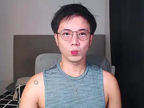 Addictiveboi from StripChat