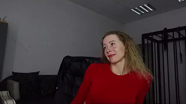 Addison_Blackk on StripChat 