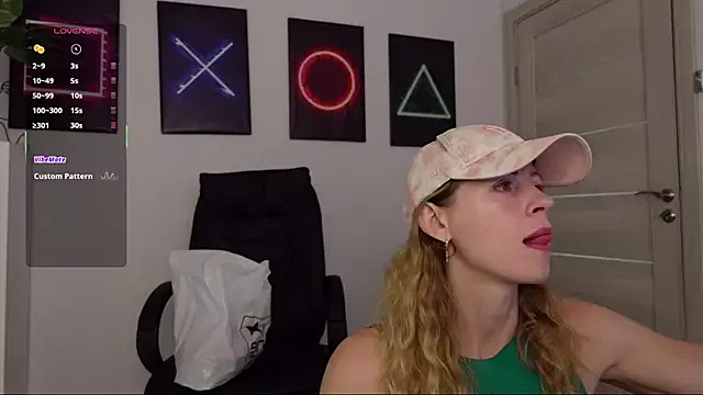 Addison_Blackk on StripChat 