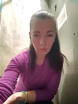 Adeline3302 from StripChat is Freechat