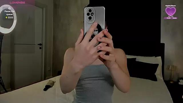 Adeline_Perle from StripChat is Freechat