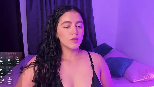 Adhara-zanne from StripChat