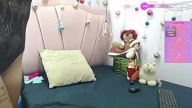 Try our streaming cams variety and talk on a personal level with our adorable girls streamers, showing off their bountiful shapes and dildos.