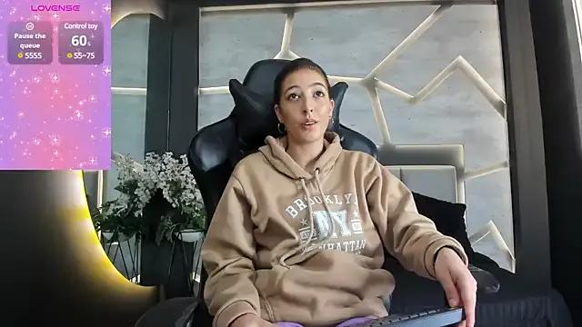 AdharaHamilton from StripChat