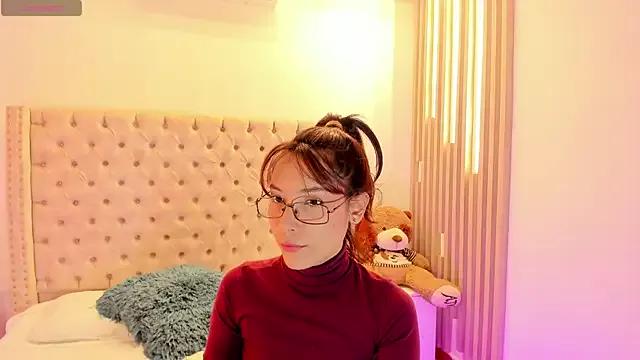 AdharaMancinii from StripChat