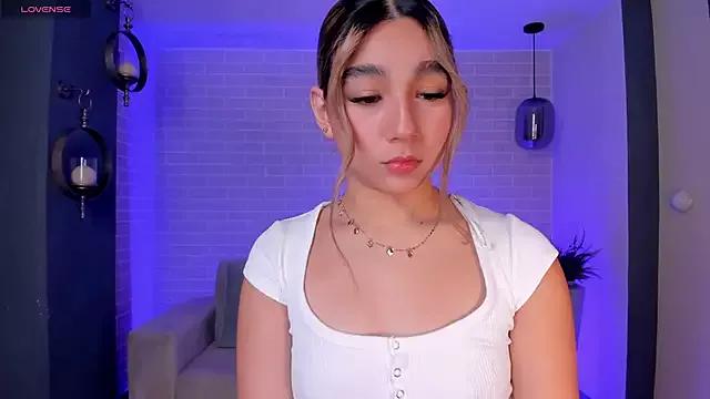 Try our streaming cams variety and talk on a personal level with our adorable girls streamers, showing off their bountiful shapes and dildos.