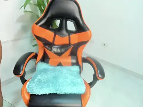 AdharaYumna from StripChat is Freechat