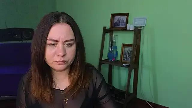 Adriana_Kitty from StripChat is Freechat