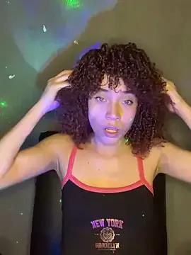 Adrianita-Fox from StripChat is Freechat