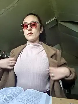 Afrania on StripChat 