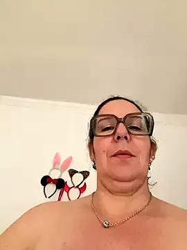 Afroditax4 from StripChat is Freechat