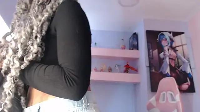 AgataRinaldi from StripChat