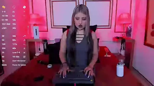 Agatha_Noir from StripChat