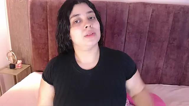 AgathaLynx from StripChat