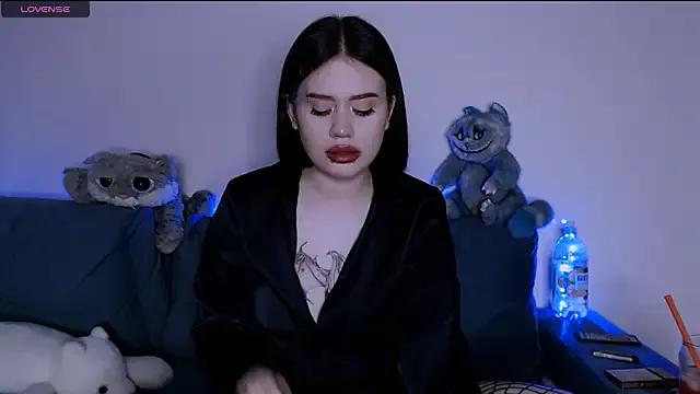 Try our streaming cams variety and talk on a personal level with our adorable girls streamers, showing off their bountiful shapes and dildos.
