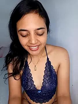 Aghata_romero from StripChat is Freechat