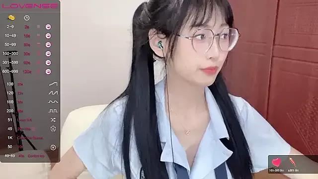 Agnes-sss from StripChat