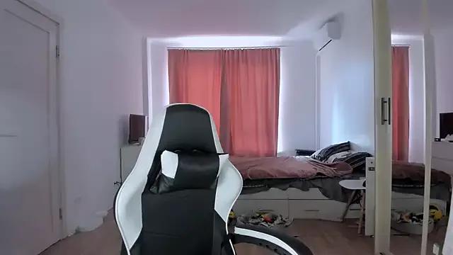 Try our streaming cams variety and talk on a personal level with our adorable girls streamers, showing off their bountiful shapes and dildos.
