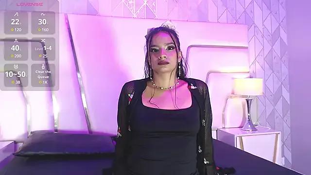 AidaGray from StripChat is Freechat