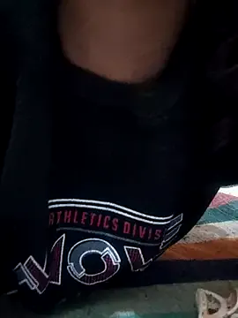 Aidakhan1212 from StripChat